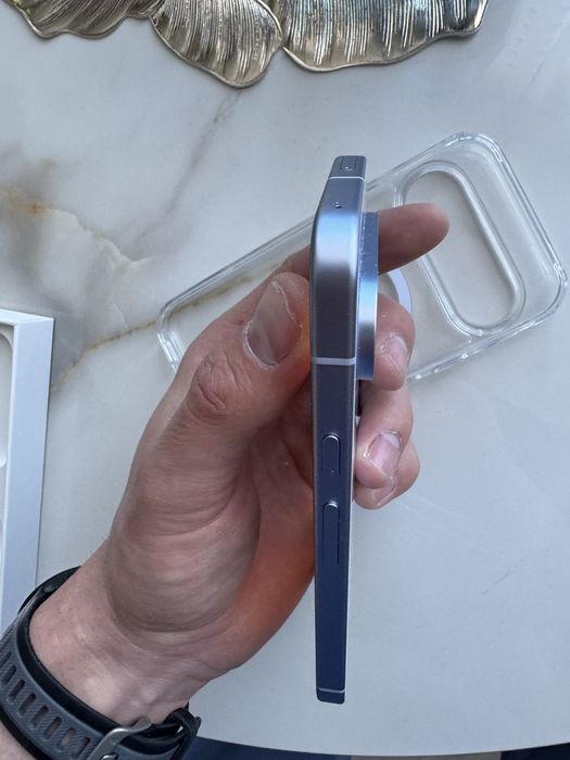 Sprzedam google pixel 10 nowy