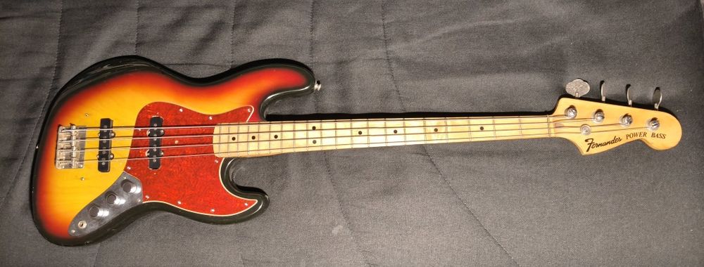 Gitara basowa Fernandes Jazz Bass