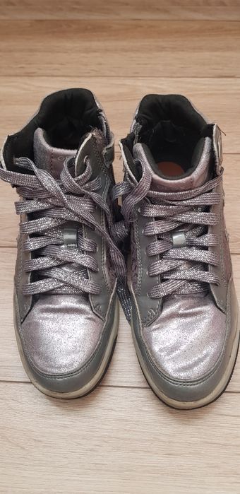 Кросівки ,кеди Geox