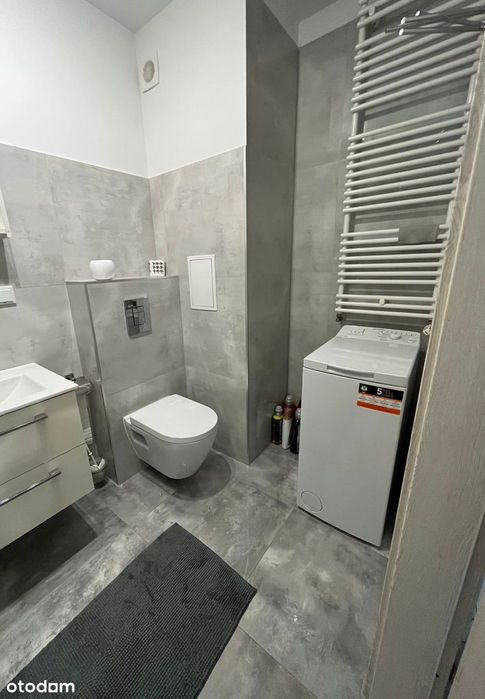 BEZ POŚREDNIKÓW/ 3 pokoje|oddzielna kuchnia| balkon| zamknięte osiedle