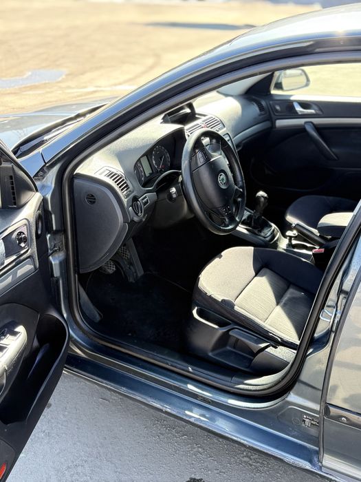 Skoda Octavia A5 1.9 tdi мкпп