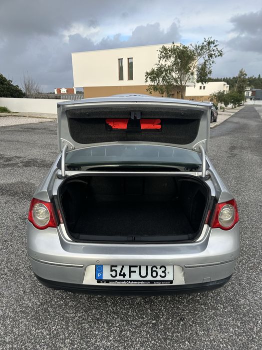 Volkswagen Passat SEDAN 1.9 TDI 2008