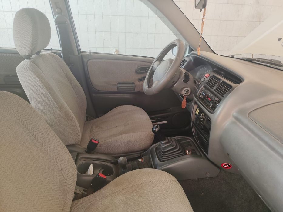 Vendo suzuki grande vitara impecável