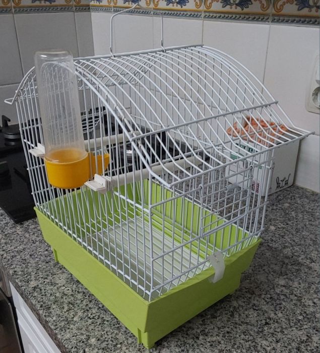 GAIOLA PARA AVES,PÁSSAROS DE PEQUENO PORTE.Varanda,Casa,Quarto,Sala.