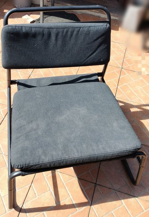 Poltronas para uso exterior / Interior 
design leve
Estrutura em metal
