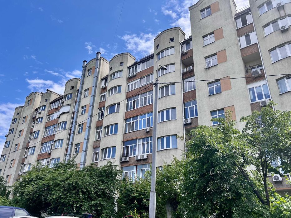Сталинка пр. Берестейський  96  м. Нивки