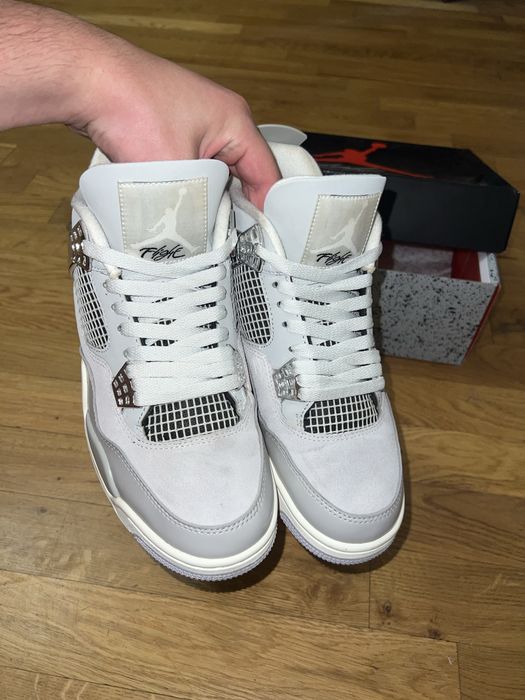 Кросівки Air Jordan 4 Retro “Frozen Moments”