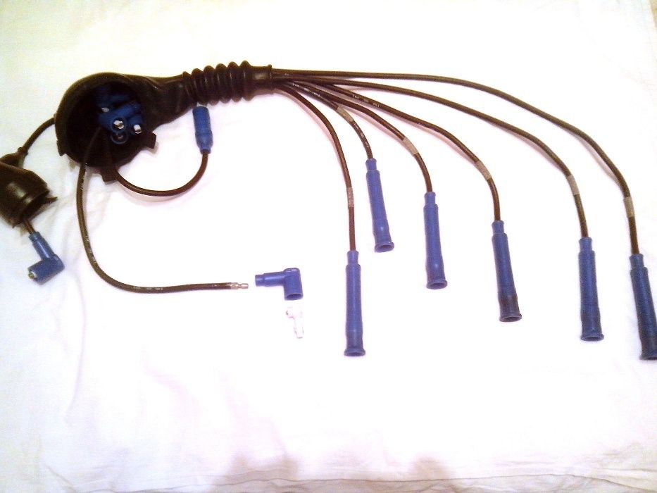 BMW E12 E23 E24 E28 Комплект проводов зажигания BERU ZE 727 (медь)