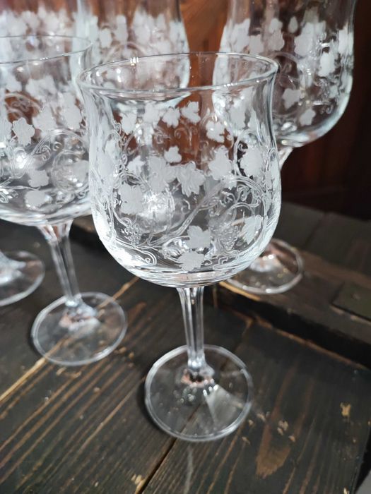 Kieliszki kryształowe do wina Bohemia unikatowe