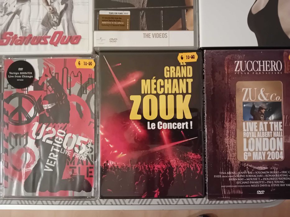 Dvd Musical Grandes Grupos e Artistas Internacionais.