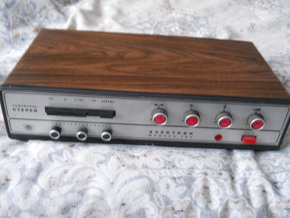 Радиодетали платы усилитель магнитолла цветомузыка вольтметр динамики