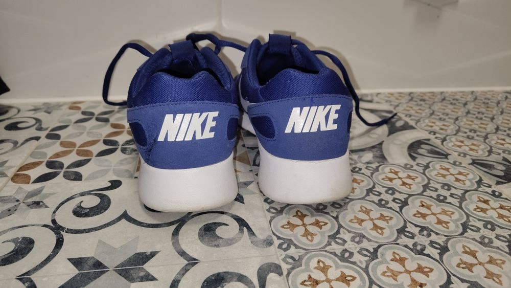 Buty Nike Kaishi r. 40,5  / 26 cm niebieskie