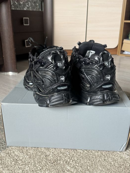 buty balenciaga runner