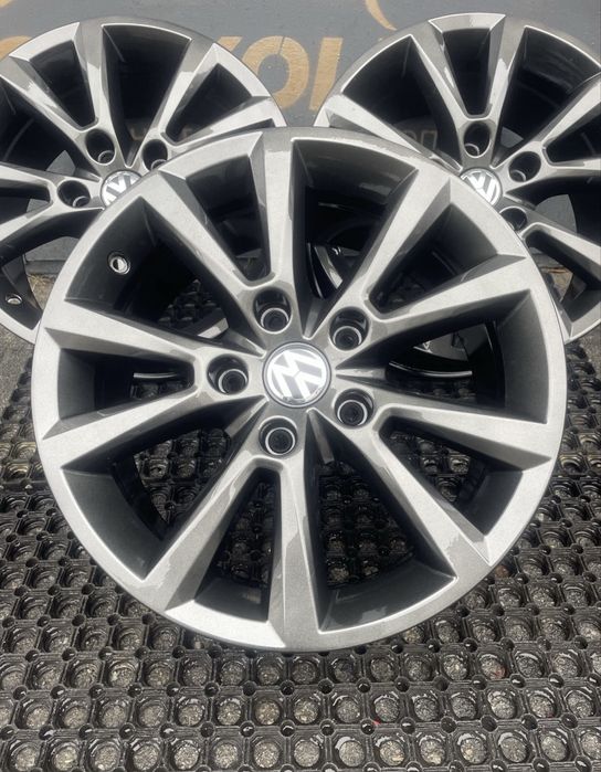 Диски Touareg R18 5/130 легкосплавні