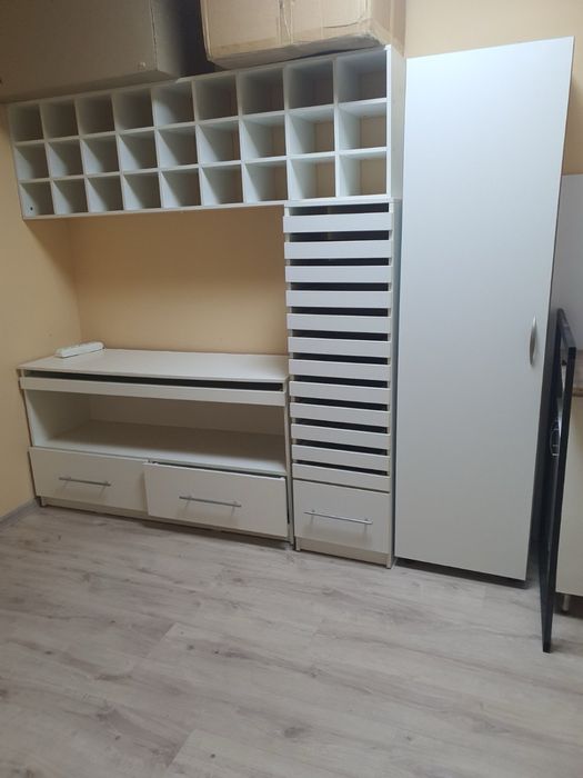 Меблі для салону краси