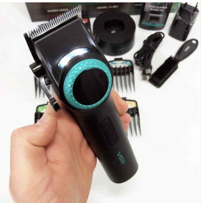 Машинка для стрижки VGR V-001