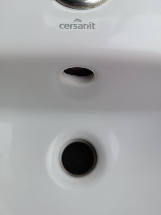 Umywalka łazienkowa Cersanit