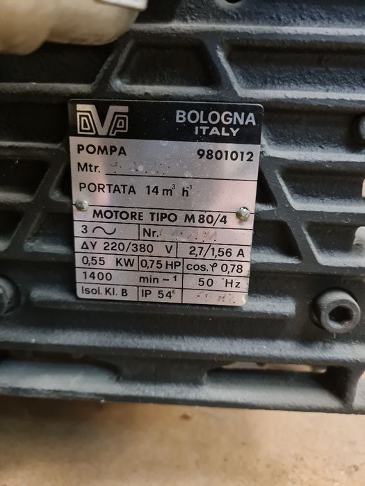 Aspersores e vários motores