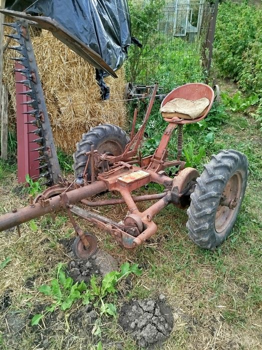 Кінна косілка (косарка)