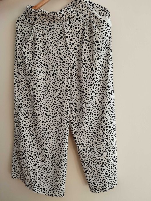 Spodnie szerokie damskie