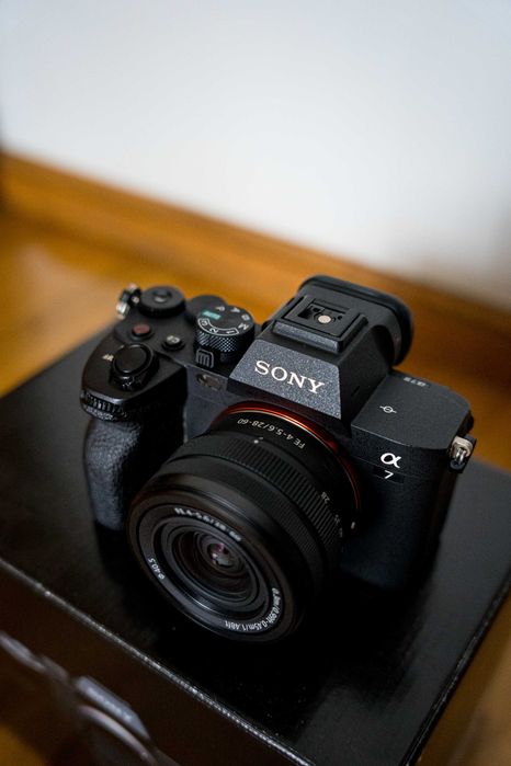 Sony A 7 IV - nova - 3 anos de garantia