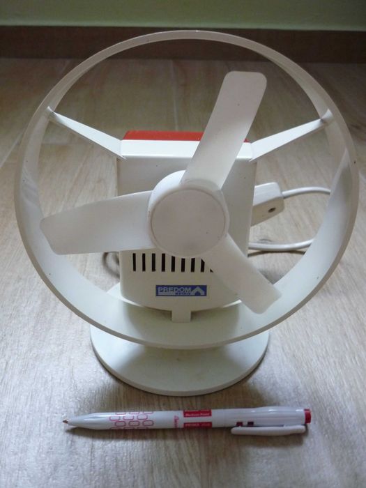 Wiatrak  biurkowy Predom Metrix Z-51C mały retro vintage PRL