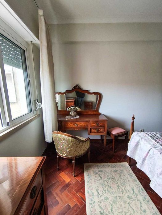 Apartamento T1 para arrendar Campo grande- Alvalade