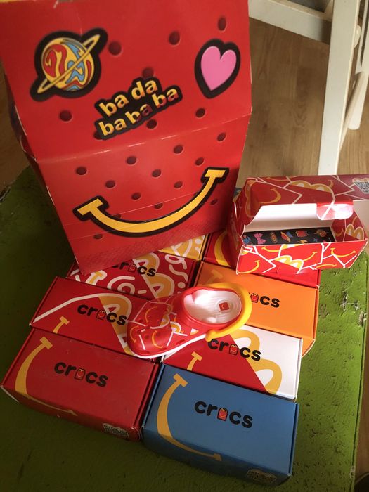 Coleção Mc Donalds X Crocs