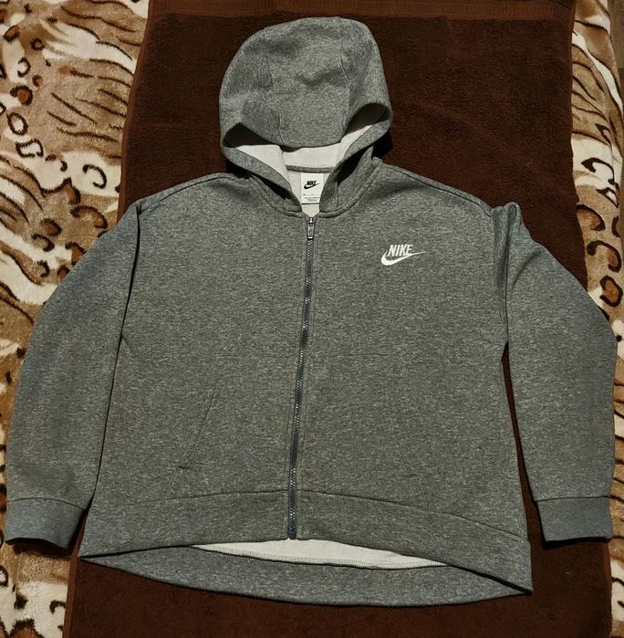 Кофта на молнии "NIKE" 10-12лет