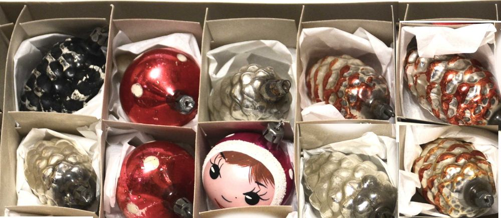 Oryginalne Szklane Bombki Choinkowe Lata 50. i 80. PRL Zestaw 10 sztuk