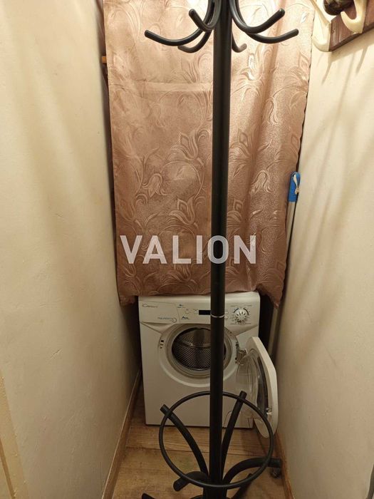 Продам 2-комн. квартиру, р-н Оболонь, пр. Оболонский 33а