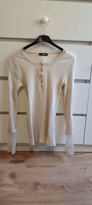 Bluzka jasny beż marki HDM nowa bez metki