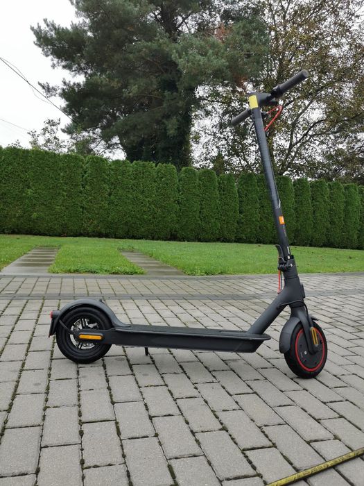 Sprzedam Hulajnoge elektryczną Xiaomi pro 2