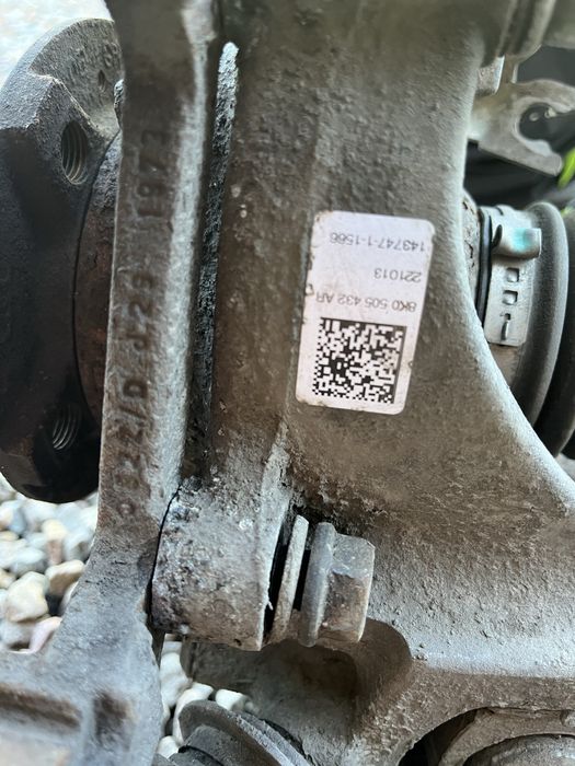 Belka sanki trawers zawieszenie tył audi a4 b8/a5/q5 komplet