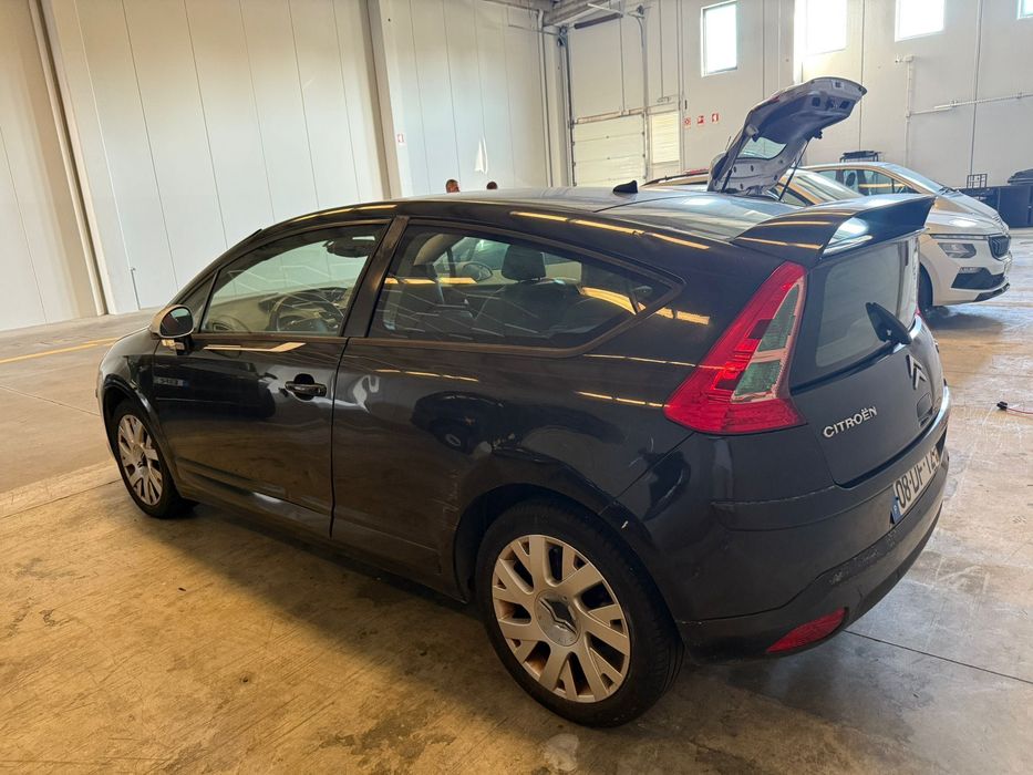 Citroën C4 em funcionamento – uso diário