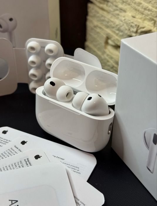 Продам Нові AirPods Pro 3!! + чехол у ПОДАРОК!!!