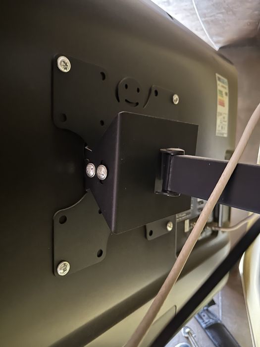 Продам смарт ТВ LG