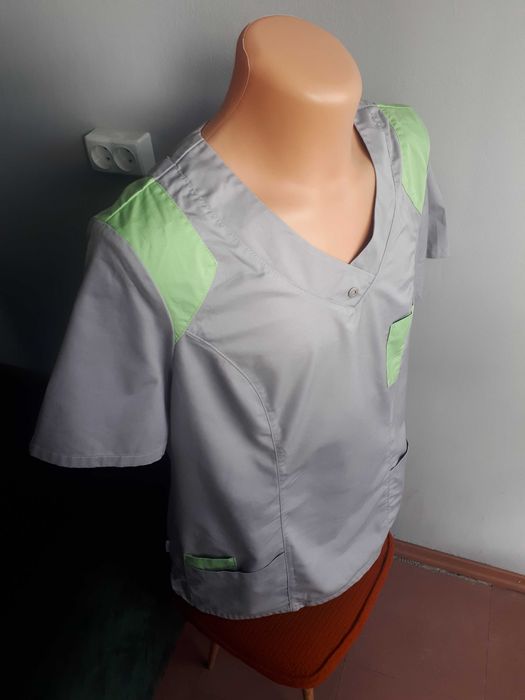 Bluza koszulka medyczna r. L