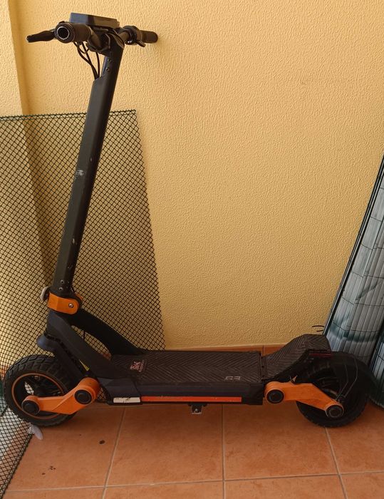 Uma trotinet elétrica