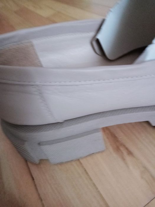 Лофери туфлі жіночі