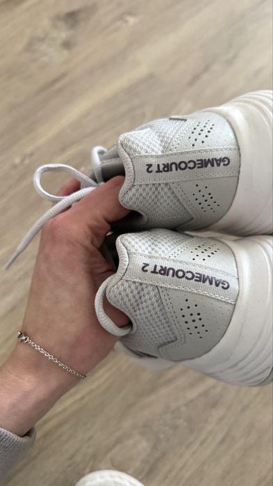 Тенісні кросівки Adidas
