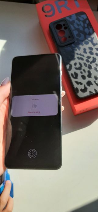 Смартфон від OnePlus 9rt у дуже гарному стані