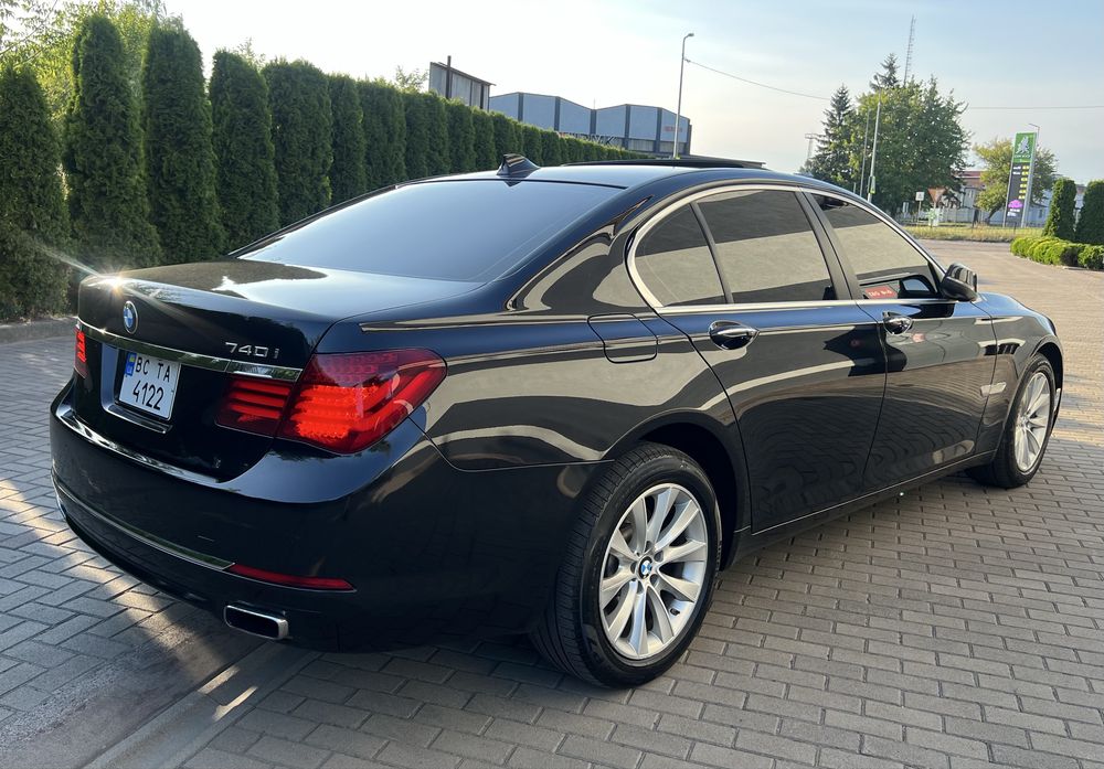 BMW 7 Series 2013