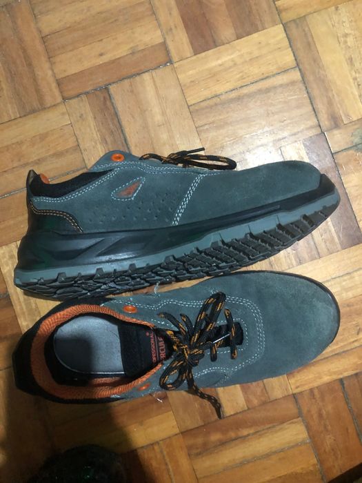 Botas biqueira aço como novas