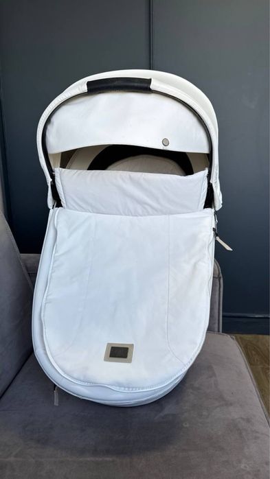 Cybex Priam люлька біла тканина