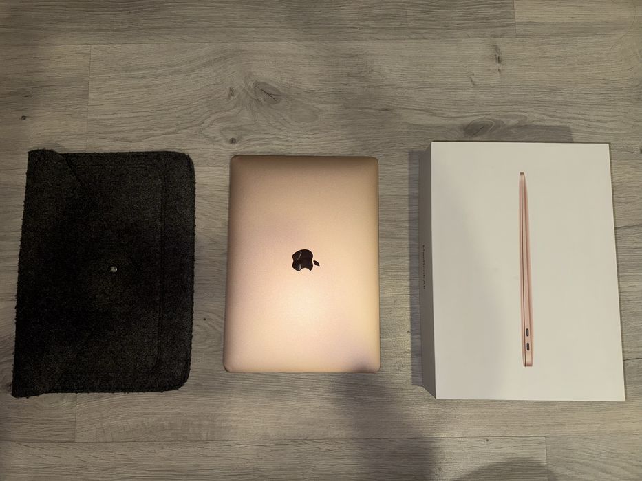 MacBook Air M1 8/256