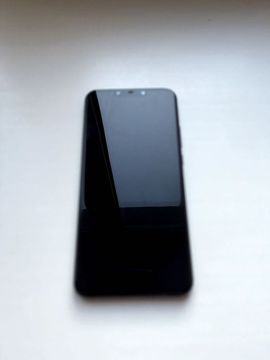 Huawei P Smart+ 4/64, робочий, є нюанси, торг