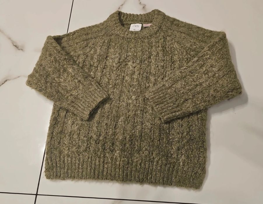 Zara sweterek zielony khaki oliwkowy 104 rozporki