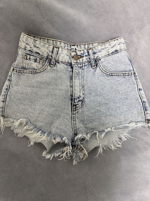Шорти джинсові ,короткі ,молодіжні