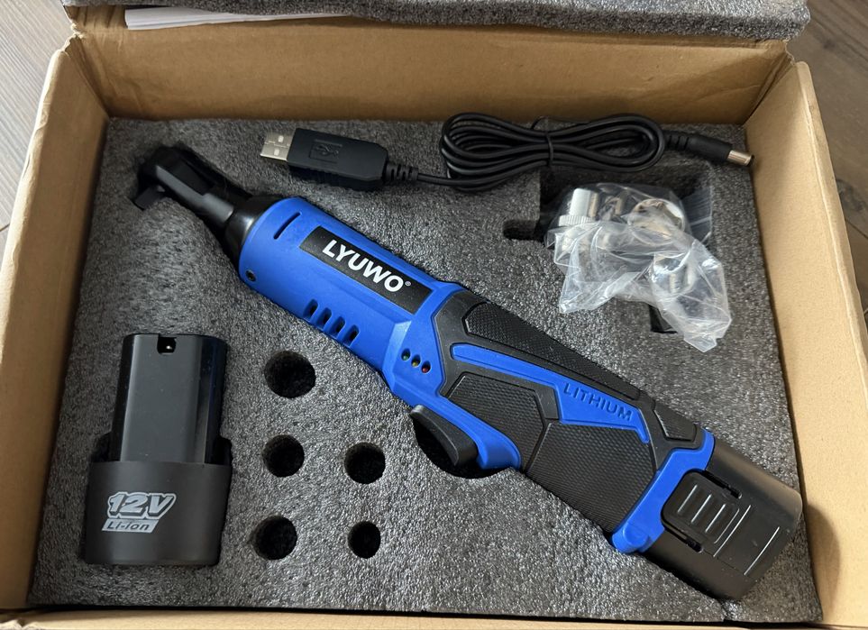 Кутовий гайковерт 3/8” 45Нм 12V, акумуляторна тріскачка